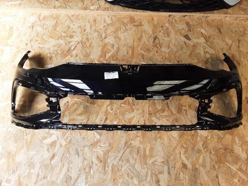 BUMPER VOOR Volkswagen Golf VIII (CD1) (5H0807221D), Auto-onderdelen, Carrosserie, Bumper, Volkswagen, Voor, Gebruikt