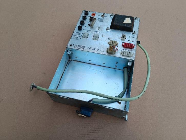 Voeding (220v) Rock-ola (Div) jukebox, Verzamelen, Automaten | Jukeboxen, Verzenden