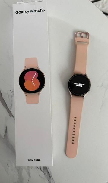 Samsung Galaxy 5 horloge beschikbaar voor biedingen