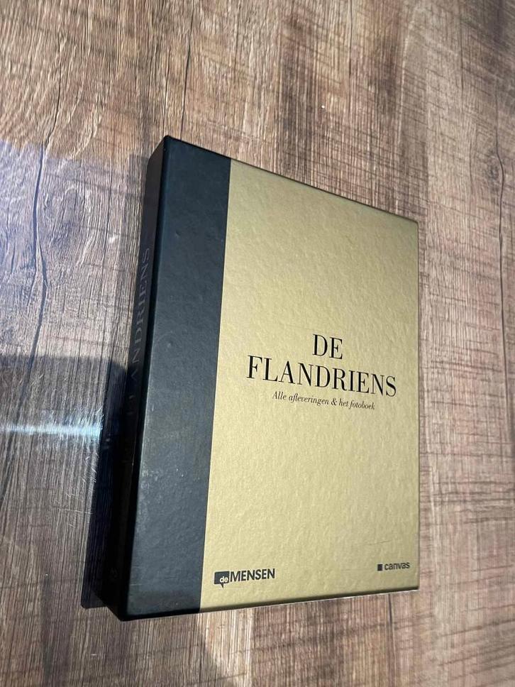 De flandriens : Dvd box met alle afleveringen & het fotoboek, Cd's en Dvd's, Dvd's | Documentaire en Educatief, Zo goed als nieuw