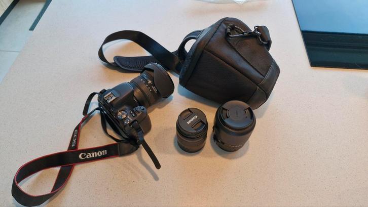 Canon EOS 200D + 3 lenzen(!) + 2 batterijen + tas, TV, Hi-fi & Vidéo, Appareils photo numériques, Comme neuf, Reflex miroir, Canon
