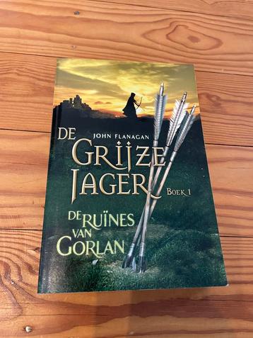 De grijze jager boek 1 beschikbaar voor biedingen