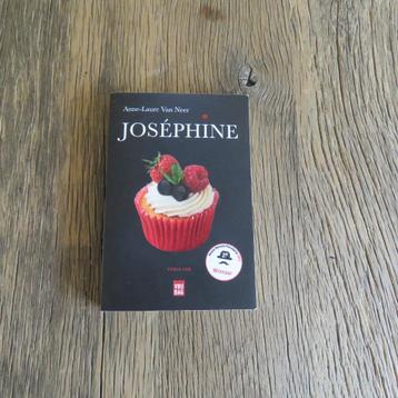 Joséphine Anne-Laure Van Neer beschikbaar voor biedingen