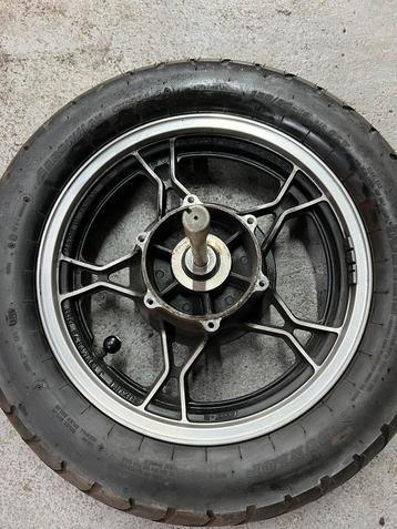 Jante arrière suzuki gs 650 gl, Enlèvement