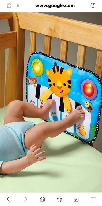 Jouet d'activité bébé proche du neuf a saisir ↙️ beschikbaar voor biedingen