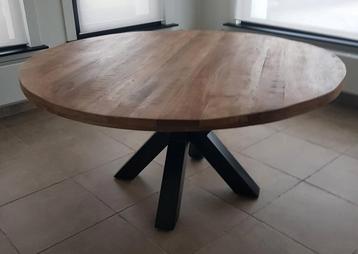 Ronde eettafel mahoniehout 160cm beschikbaar voor biedingen