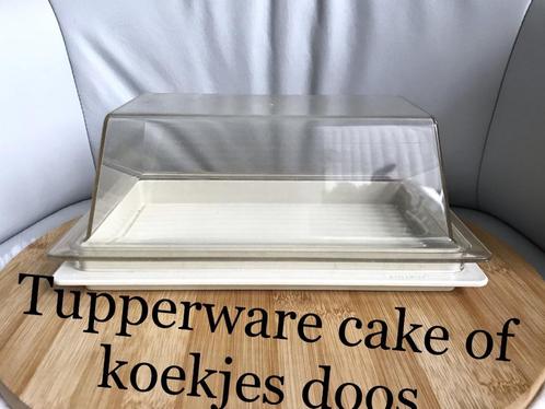 Tupperware cake doos of koekjes ., Maison & Meubles, Cuisine| Tupperware, Comme neuf, Autres types, Blanc, Crème, Envoi