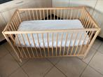 Verstelbaar baby of peuterbed, Ophalen, Zo goed als nieuw