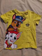 T-shirt manches courtes 4 ans C&A jaune Pat Patrouille, Enfants & Bébés, Comme neuf, C&A, Garçon ou Fille, Enlèvement