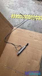 MERCEDES CLK W209 A209 Links kleine dak cilinder cabrio, Mercedes-Benz AG, Mercedes-Benz, Utilisé, Mercedesstrasse 120
70372  Stuttgart, DE