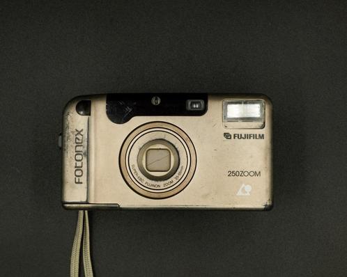 Fujifilm Fotonex 250 Zoom - Point & Shoot, TV, Hi-fi & Vidéo, Appareils photo analogiques, Utilisé, Compact, Fuji, Enlèvement ou Envoi