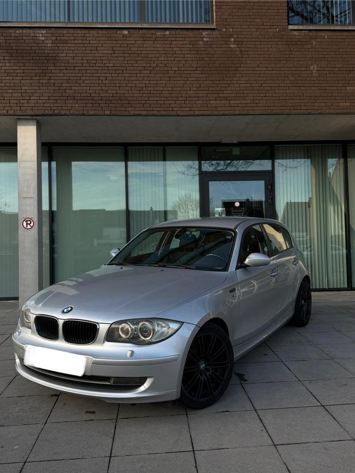 BMW 116i Benzine *Gekeurd vvk*, Auto's, BMW, Particulier, 1 Reeks, Benzine, Euro 4, Stadsauto, 5 deurs, Handgeschakeld, Ophalen