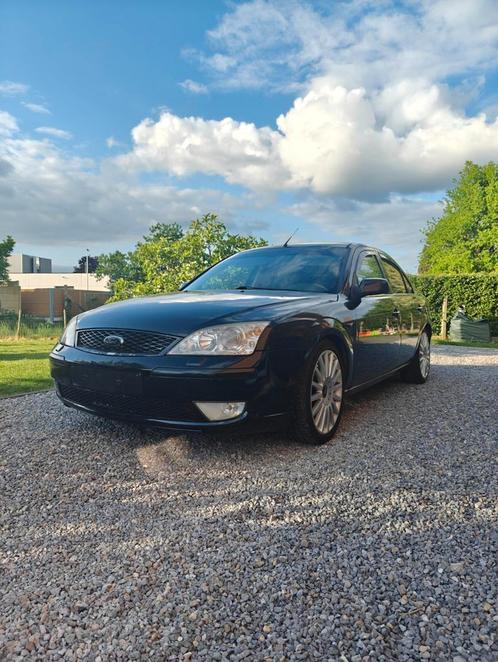 Ford Mondeo MK3 Ghia, Auto's, Ford, Particulier, Mondeo, Trekhaak, Diesel, Euro 3, 4 deurs, Handgeschakeld, Zwart, Zwart, Leder