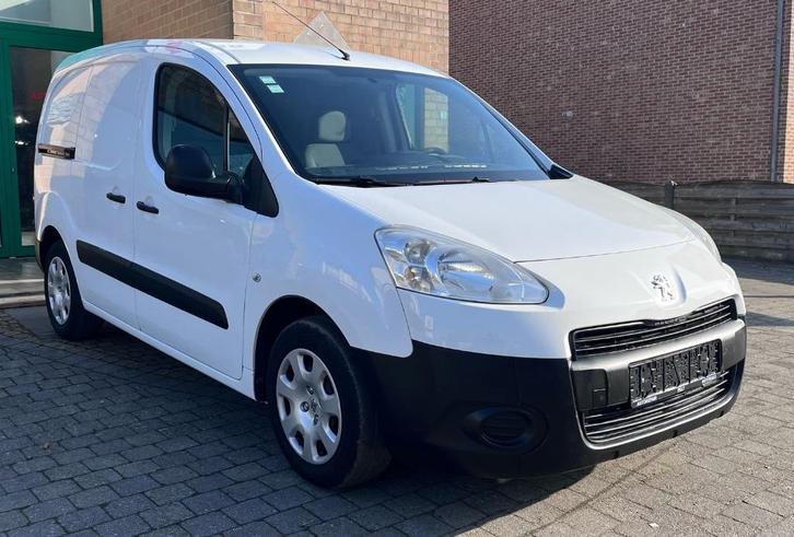 Peugeot Partner * 1J GARANTIE * €7396 excl BTW * €205/maand, Auto's, Bestelwagens en Lichte vracht, Bedrijf, Te koop, ABS, Airbags