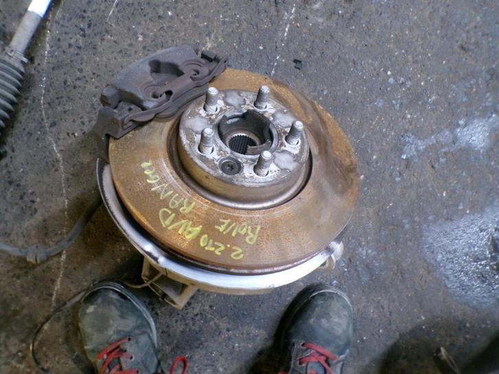 Moyeu avant droit Range Rover 2.2TD4 110kw 2011-2015, Autos : Pièces & Accessoires, Suspension & Châssis, Rover, Utilisé, Enlèvement ou Envoi