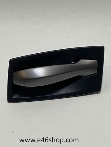 DEURGREEP BMW E60 E61 LINKS BINNEN OE 51217076247 beschikbaar voor biedingen