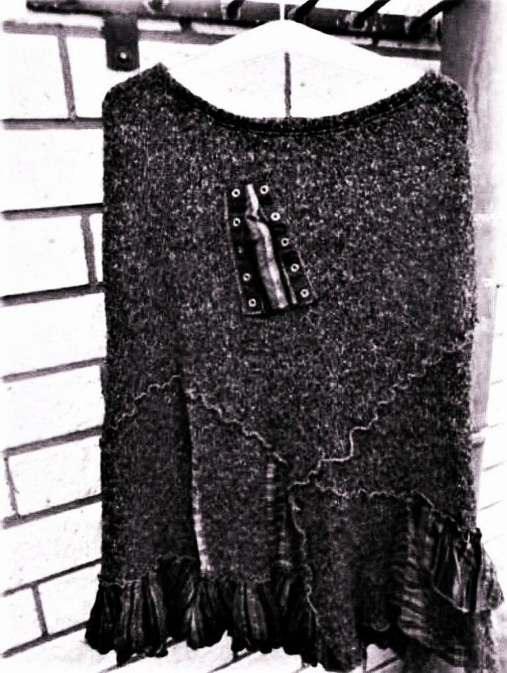 Halflange rok, heel mooi, stijlvol, Kleding | Dames, Rokken, Zo goed als nieuw, Maat 42/44 (L), Zwart, Ophalen of Verzenden