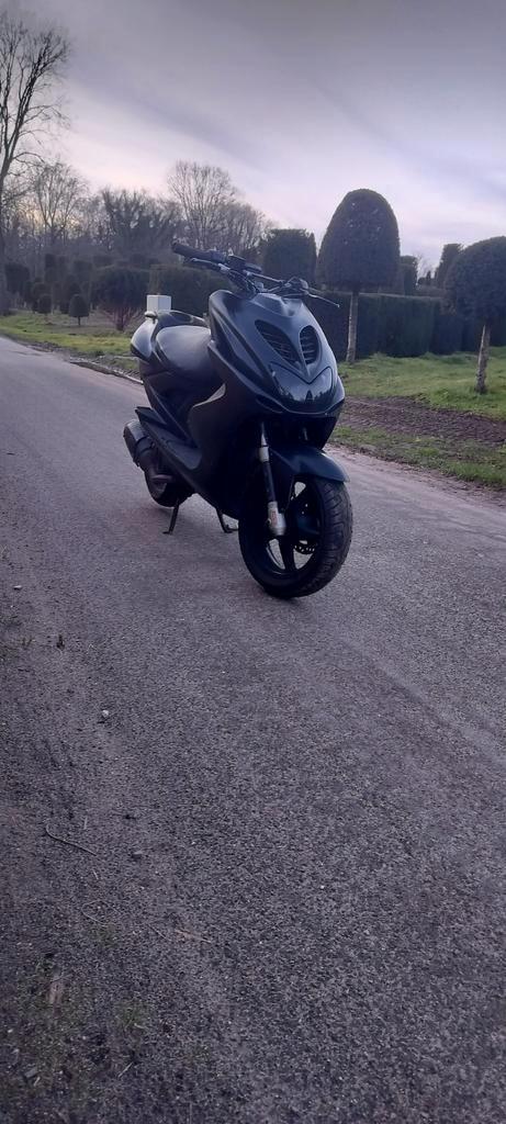 Yamaha Aerox 100cc a1, Fietsen en Brommers, Scooters | Yamaha, Aerox, Tweetakt, Ophalen