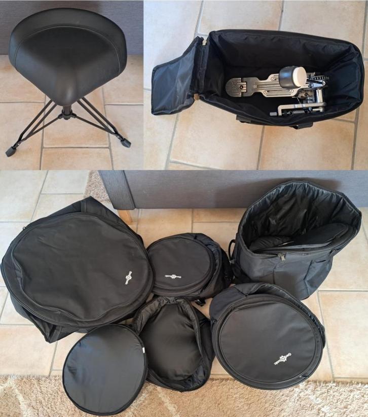Drum accessoires: drumkruk K&M+Kick Pedaal Rogers+hoezenset, Muziek en Instrumenten, Drumstellen en Slagwerk, Zo goed als nieuw