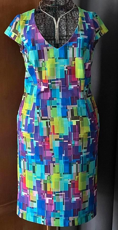 Caroline Biss 36 Nieuw  prachtige shining kleuriger  jurk, Kleding | Dames, Jurken, Nieuw, Maat 36 (S), Overige kleuren, Boven de knie