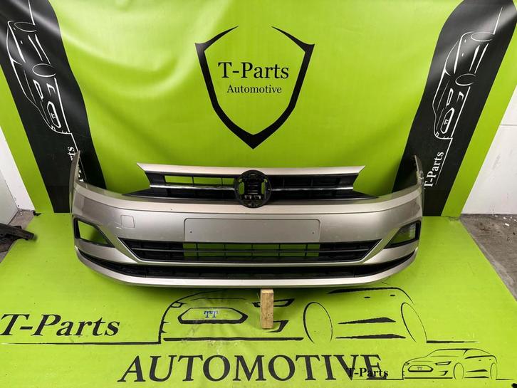 vw volkswagen polo 2G PDC voorbumper bumper grille rooster, Auto-onderdelen, Carrosserie, Bumper, Volkswagen, Gebruikt