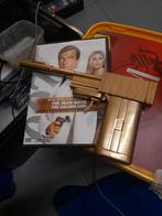 The man with the golden gun James bond, Verzamelen, Overige Verzamelen, Verzenden