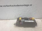 BOITIER FUSIBLES Opel Astra H GTC (L08) (13-206-747--gt), Autos : Pièces & Accessoires, Utilisé, Opel