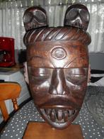 Afrikaans masker IBIBIO, Ophalen