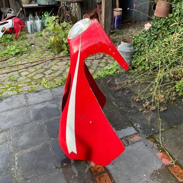 Motorfiets kuipen beschikbaar voor biedingen