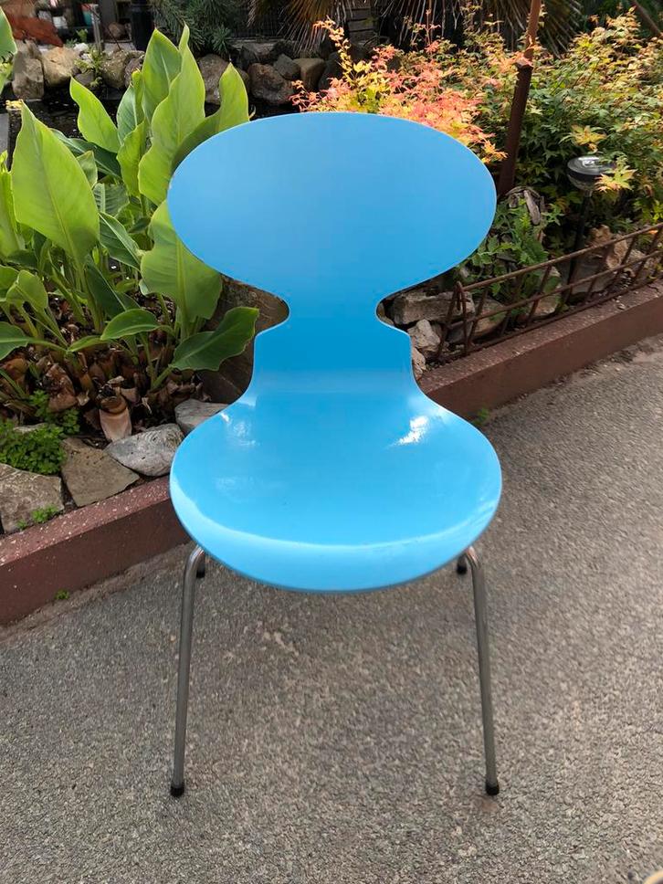 Original Vintage danish design ant chair Fritz Hansen 1994, Huis en Inrichting, Stoelen, Zo goed als nieuw, Blauw, Ophalen