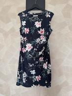 Zomers donkerblauw jurkje met bloemenprint – maat 40, Maat 38/40 (M), Blauw, Wallis, Ophalen of Verzenden