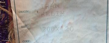 vintage perzisch sumak kelim beschikbaar voor biedingen