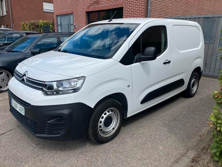 Citroen berling lichte vracht 2022, Auto's, Citroën, Bedrijf, Berlingo, Radio, Benzine, Euro 6, Handgeschakeld, Wit, BTW verrekenbaar