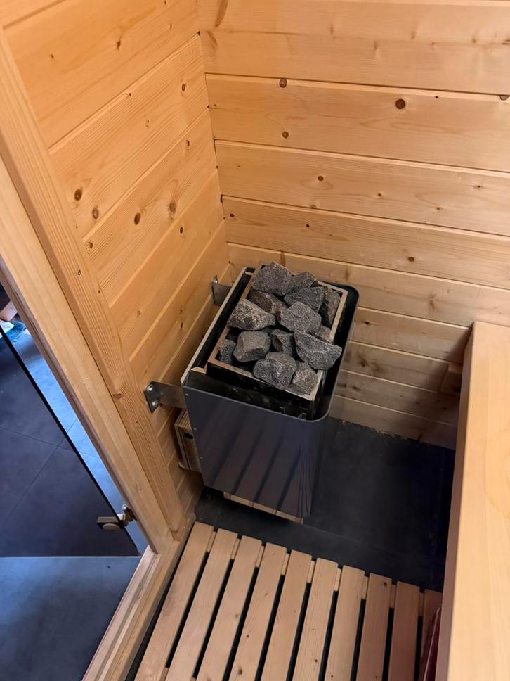 Finse sauna uit vol hout, Sport en Fitness, Sauna, Zo goed als nieuw, Ophalen