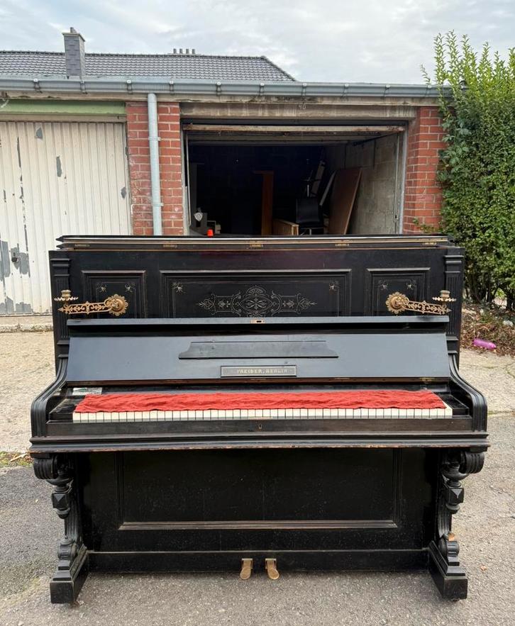 Piano Freiber. Berlin, Muziek en Instrumenten, Piano's, Gebruikt, Piano, Zwart, Ophalen
