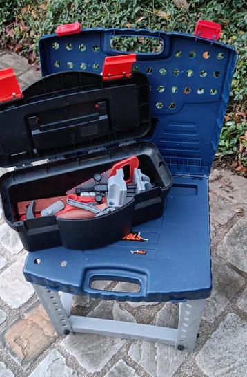 speelgoed werkbank & werkgerief beschikbaar voor biedingen