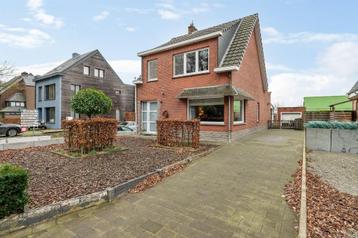 Ruime gezellige woning met garage /atelier te koop  beschikbaar voor biedingen