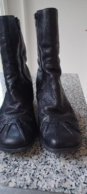 halfhoge laarsjes  GP DESIGN) (M:39.5) beschikbaar voor biedingen