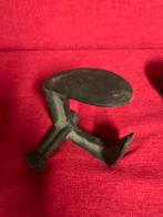 Schoenmakers aambeeld, Ophalen