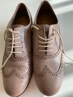 Lederen schoenen maar 39 /40, Kleding | Dames, Schoenen, Zo goed als nieuw, Ophalen