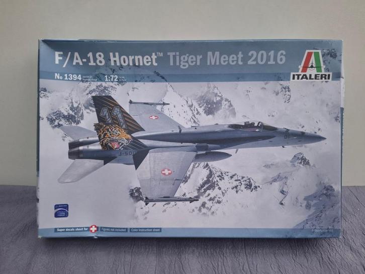 ITALERI 1/72 F/A-18 HORNET N1394 vliegtuigmodel, Hobby en Vrije tijd, Modelbouw | Vliegtuigen en Helikopters, Vliegtuig, Italeri