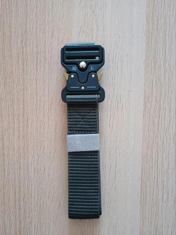 Militaire riem beschikbaar voor biedingen