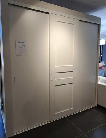 Kast Match - Modèle de salle d'exposition, 200 cm ou plus, Comme neuf, Enlèvement, 200 cm ou plus