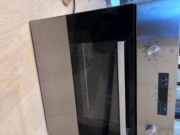 In bouw oven  beschikbaar voor biedingen