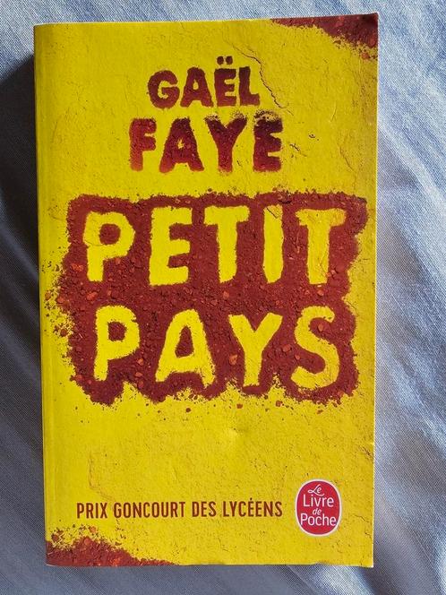 Petit Pays, Boeken, Literatuur, Zo goed als nieuw