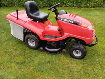 Honda HF2417 17 CV 2 cylindres, nouveau deck, Enlèvement, Comme neuf, Bac de ramassage