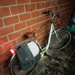 Damesfiets met werk aan 28 inch, Fietsen en Brommers, Fietsen | Dames | Damesfietsen, Ophalen of Verzenden