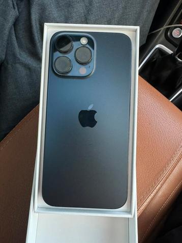 Iphone 15 pro max 256GB beschikbaar voor biedingen