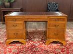Klassiek Engels bureau #472, Ophalen of Verzenden, Zo goed als nieuw, Bureau