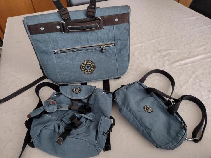 Kipling schooltas met rugzakje ‘Zusjes Kriegel’ en sporttas, Handtassen en Accessoires, Tassen | Schooltassen, Gebruikt, Aktetas of Boekentas